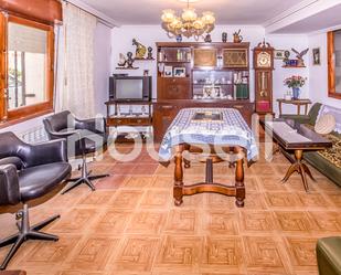 Sala d'estar de Finca rústica en venda en Herramélluri amb Terrassa