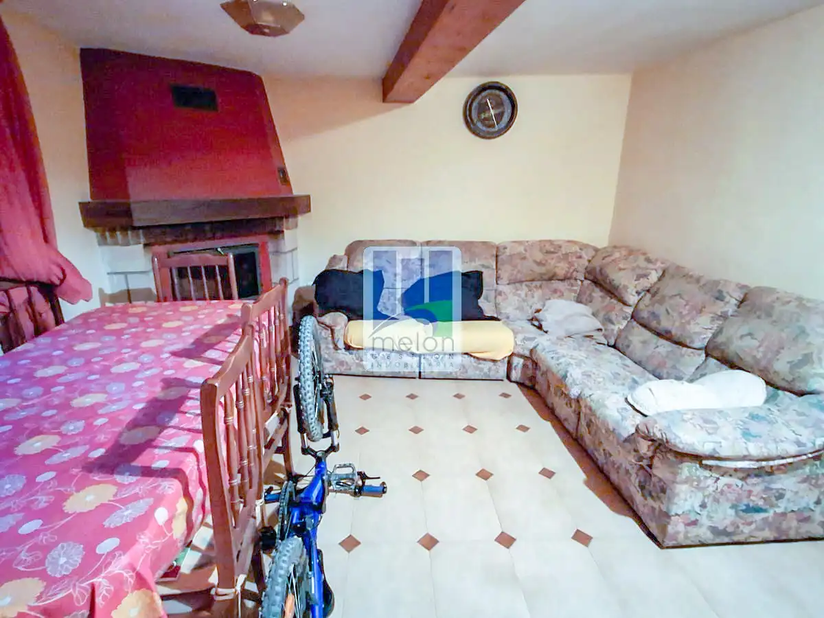 Sala d'estar de Casa o xalet en venda en Arlanzón