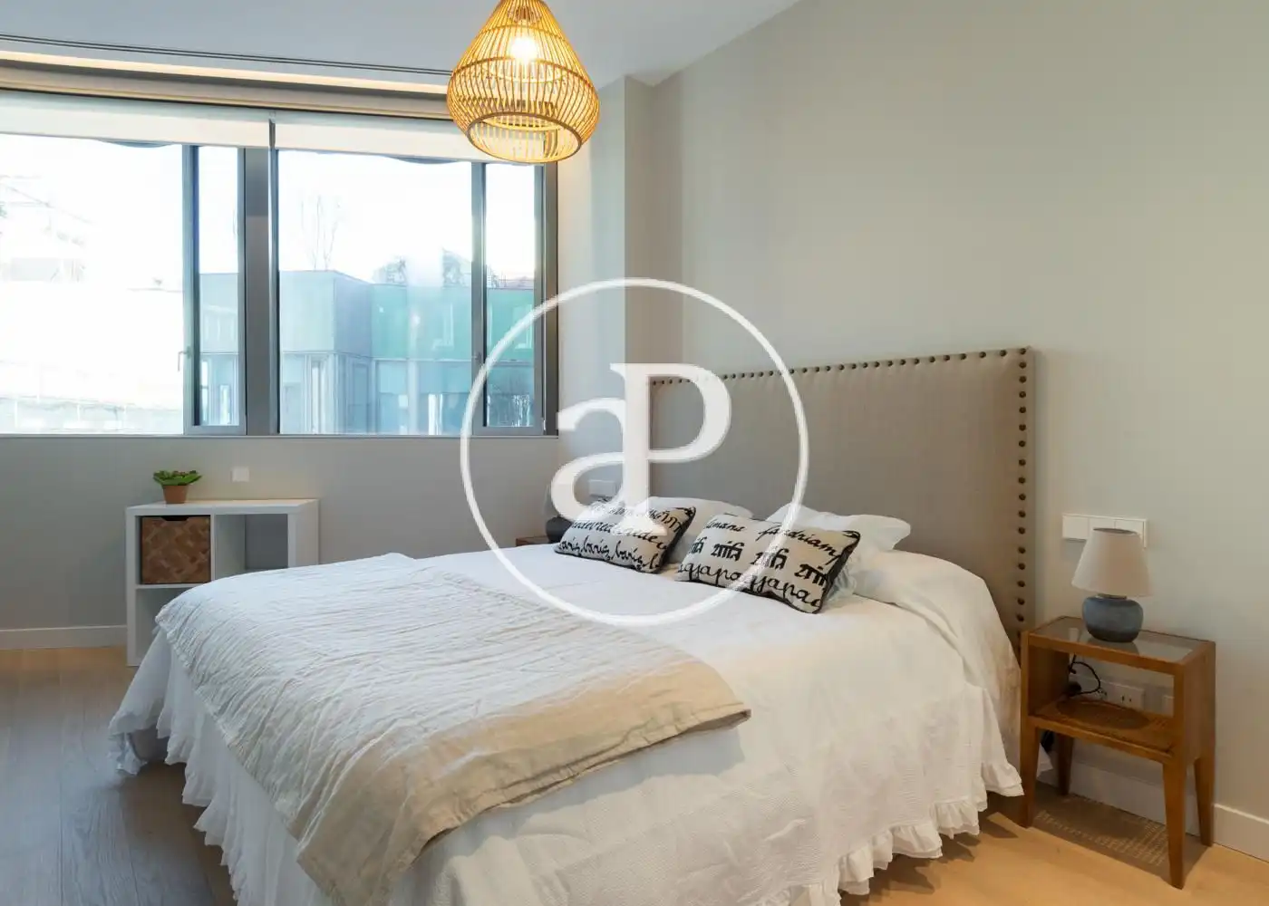 Schlafzimmer von Wohnung zur Miete in Madrid mit Klimaanlage, Heizung und Privatgarten
