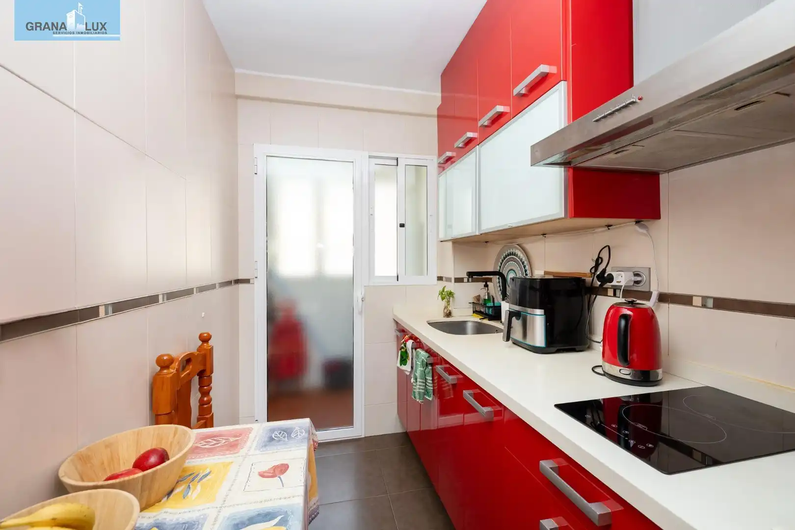 Piso con ascensor en venta en Calle del Pintor Ismael de la Serna, imagen 18