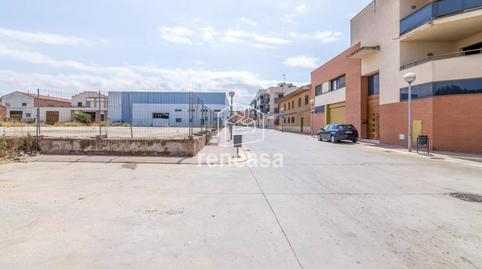 Foto 3 von Fabrikhallen zum Verkauf in Calle Lleida Esq. Onze de Setembre, Torres de Segre, Lleida