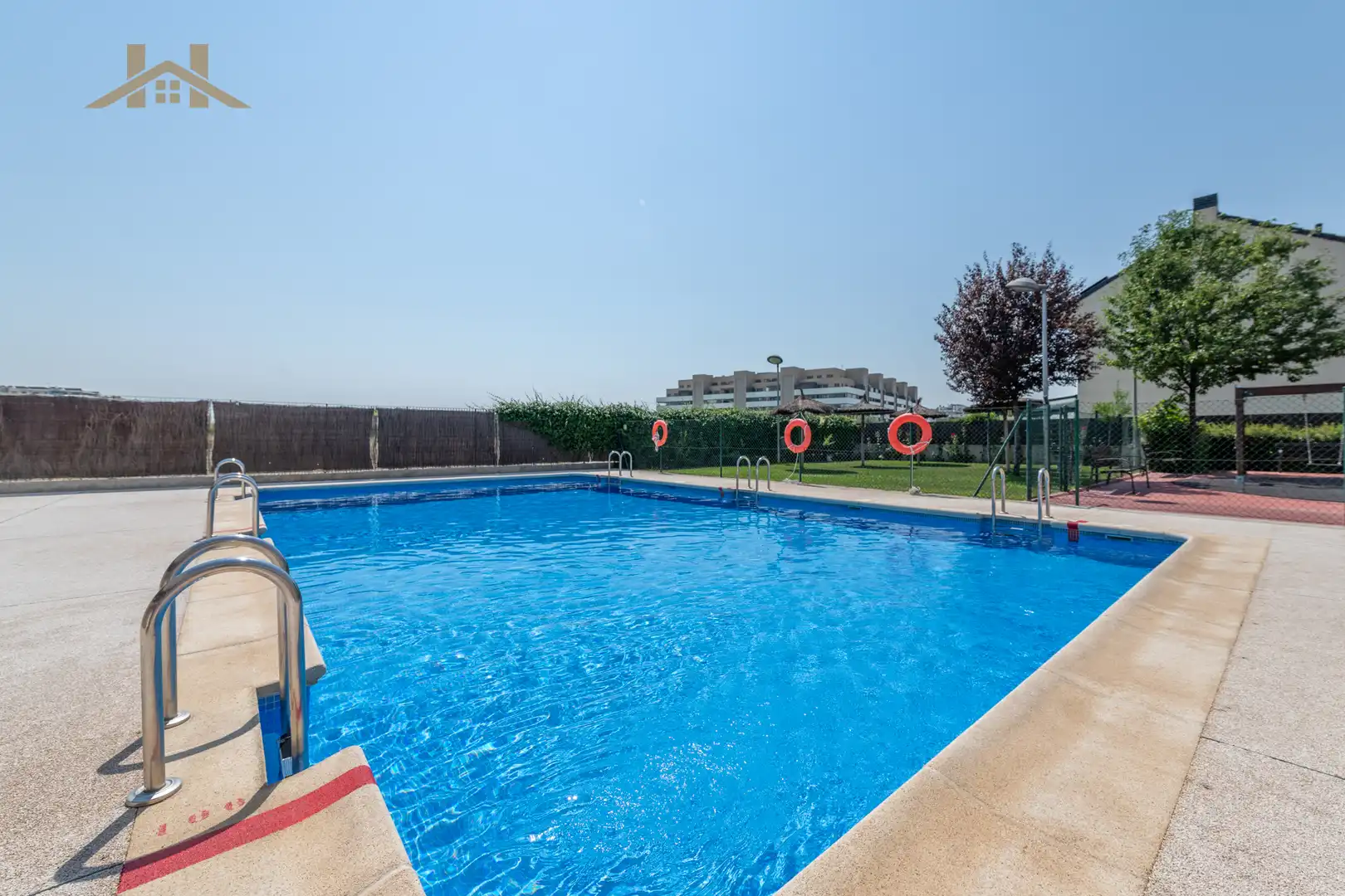 Piscina de Casa o chalet en venta en Rivas-Vaciamadrid con Aire acondicionado, Calefacción y Jardín privado
