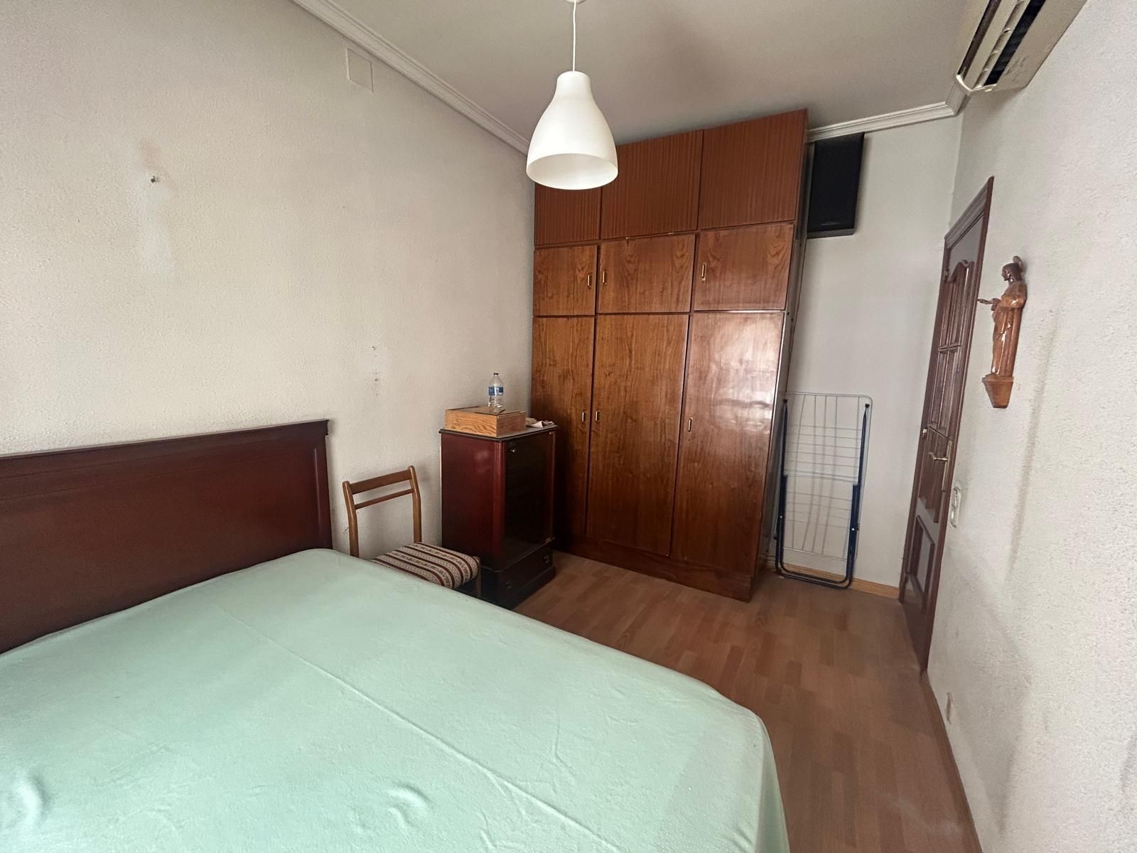 Dormitori de Apartament en venda en  Madrid Capital amb Aire condicionat i Calefacció