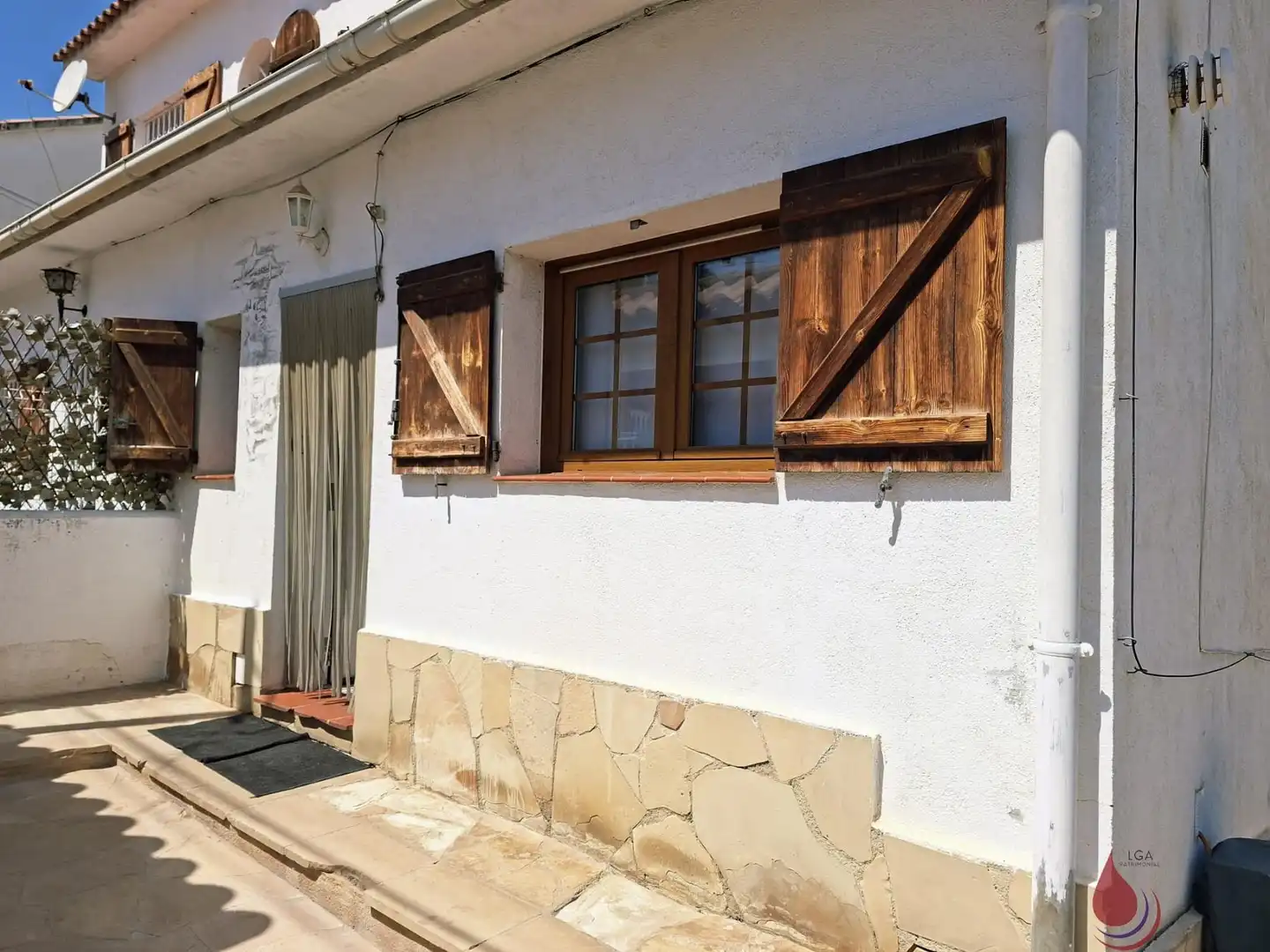 Vista exterior de Casa o xalet en venda en Albinyana amb Traster