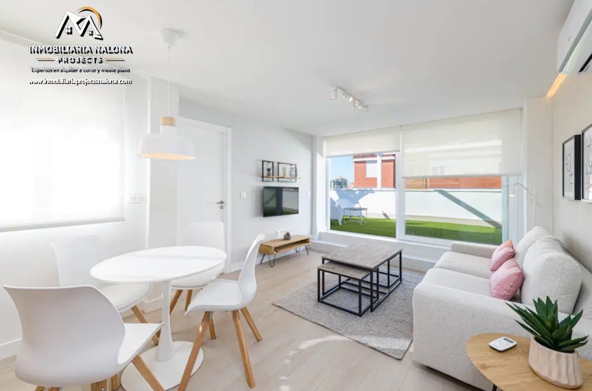 Living room of Attic to rent in Málaga Capital  with Air Conditioner, Heating and Parquet flooring