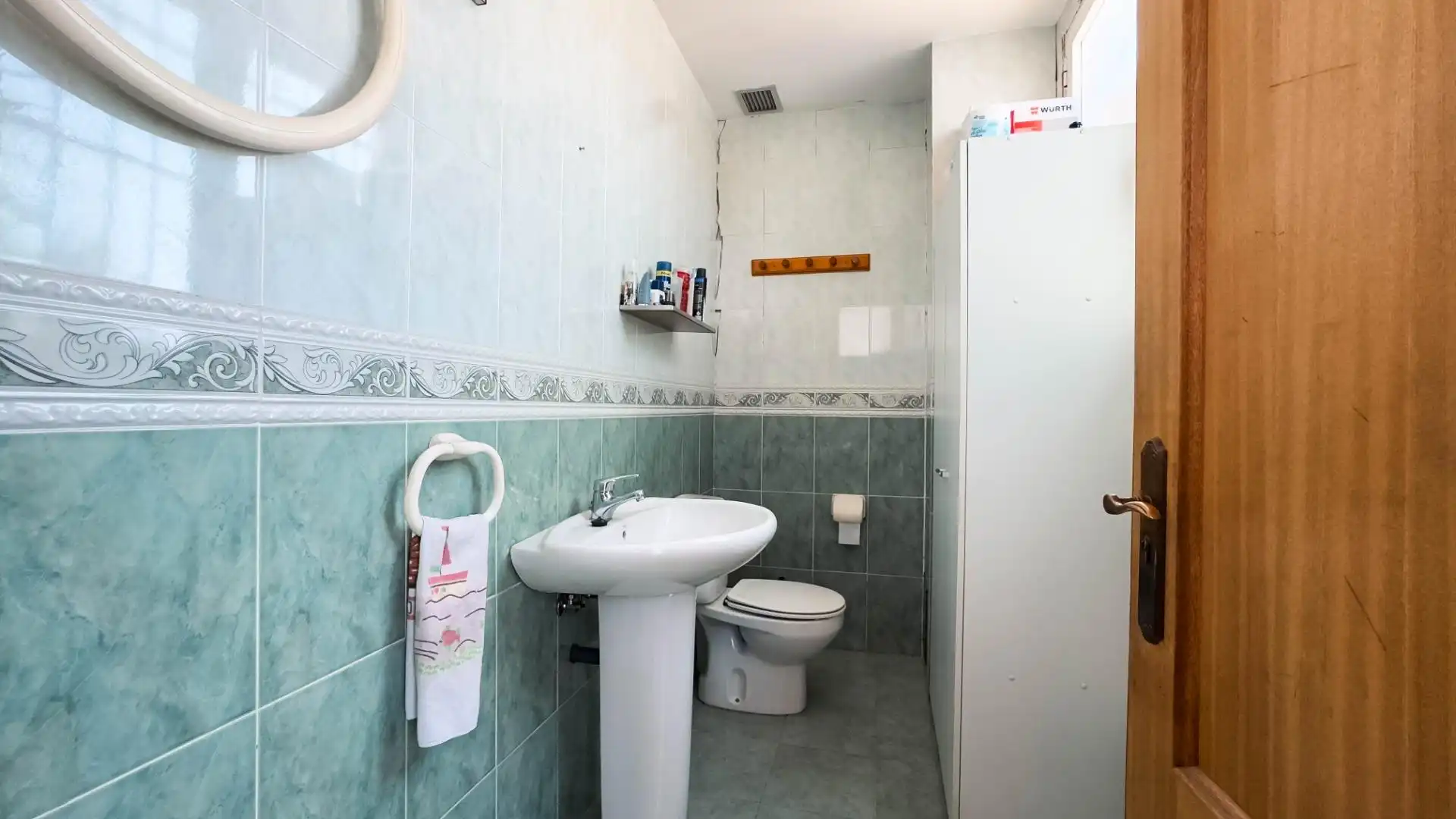 Baño de Nave industrial en venta en Finestrat