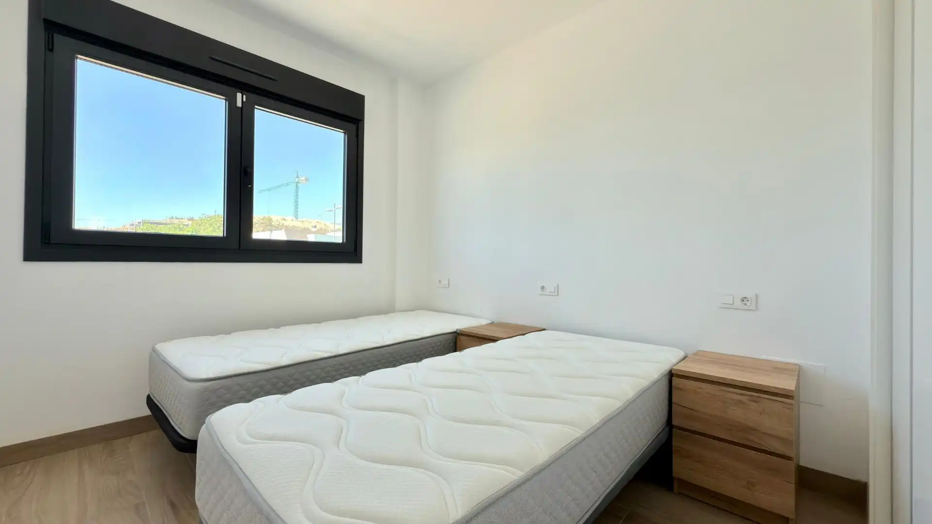 Schlafzimmer von Dachboden zum Verkauf in Finestrat mit Klimaanlage, Terrasse und Gemeinschaftspool