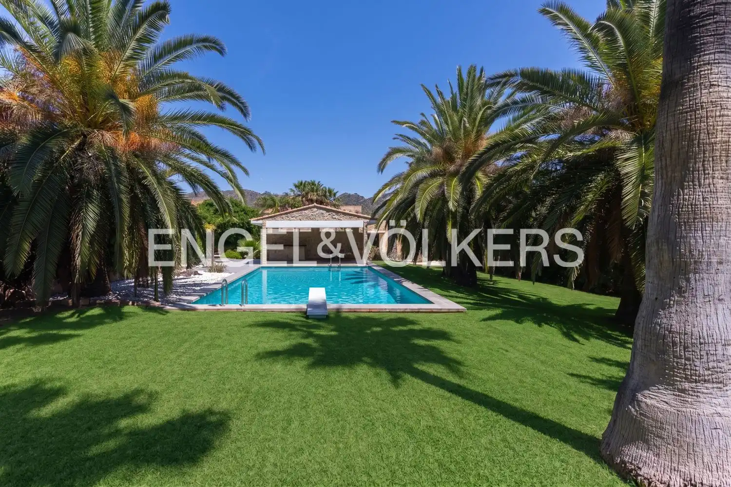 House with terrace for sale in Alfinach - Los Monasterios, imagen 2