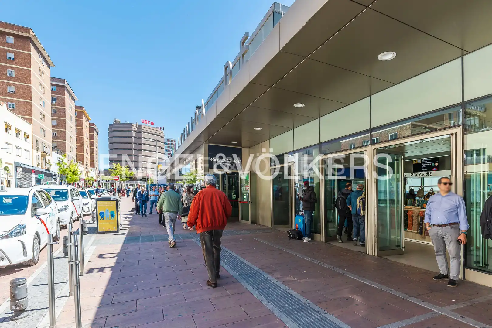 Exterior view of Flat for rent in Madrid  with Air Conditioner, Heating and Furnished