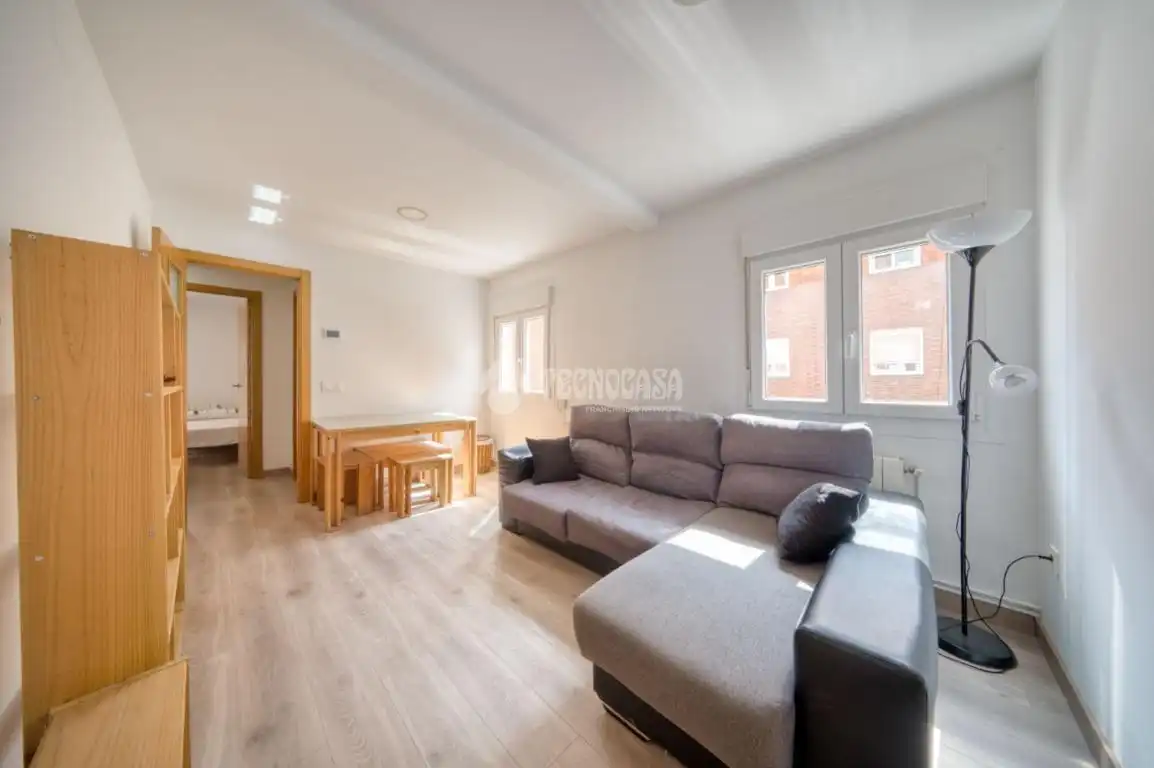 Sala de estar de Piso en venta en Valladolid con Calefacción y Terraza