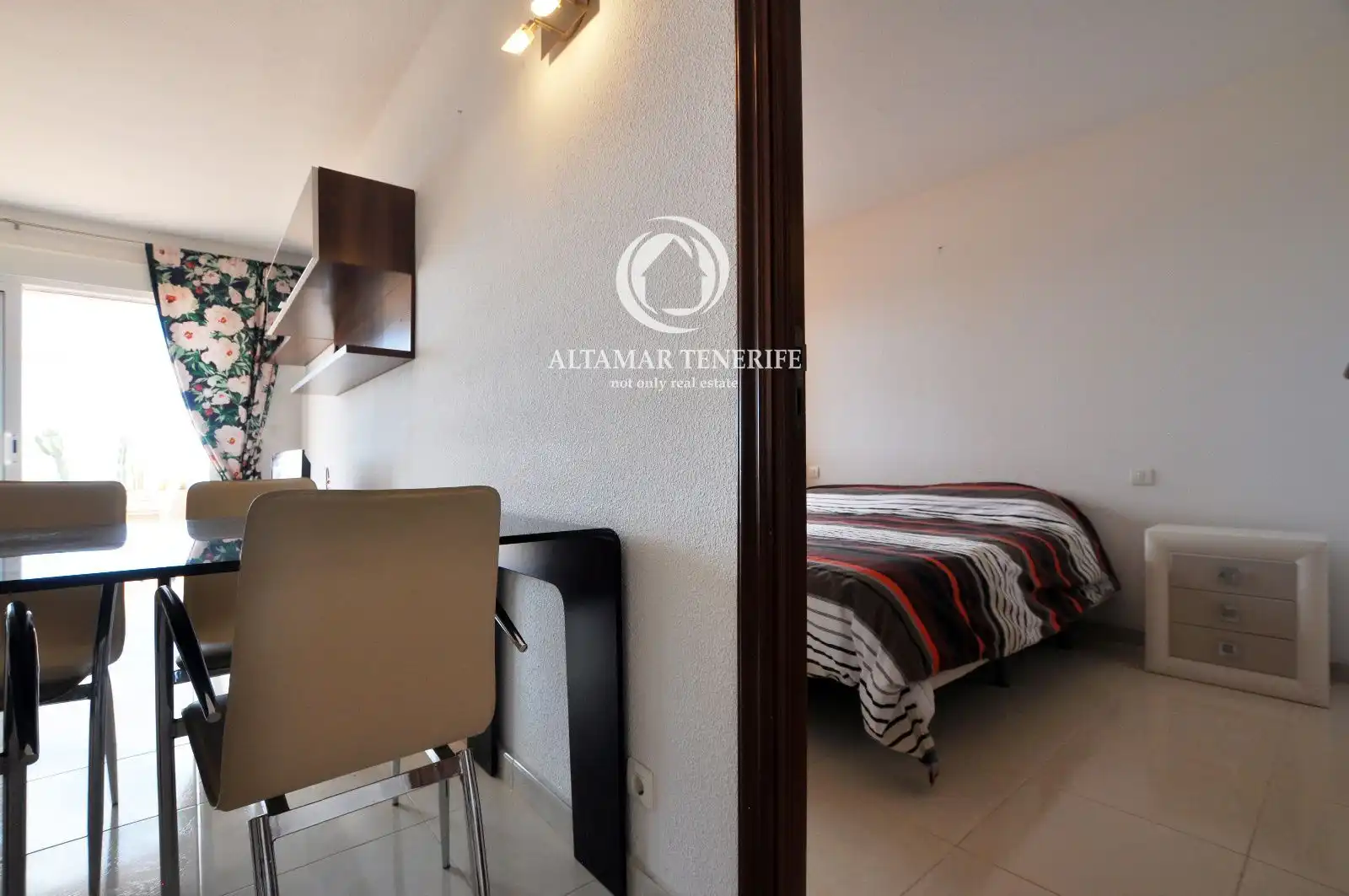 Dormitori de Apartament de lloguer en Adeje amb Terrassa, Traster i Piscina