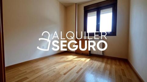 Foto 2 de Pis de lloguer a Del Cantueso, Torrecaballeros, Segovia