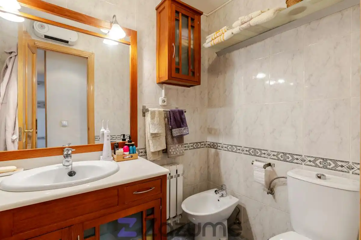 Baño de Piso de alquiler en Vergel - Las Olivas