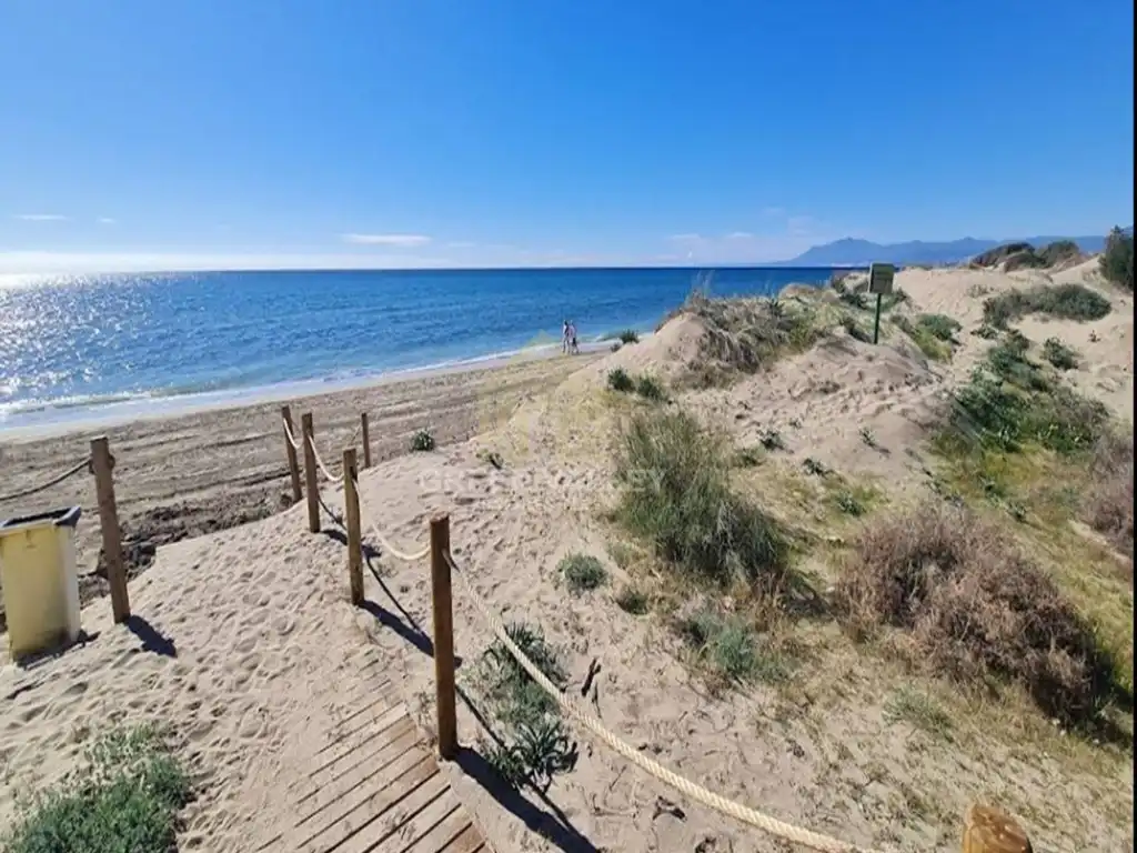 Außenansicht von Wohnung zum Verkauf in Marbella mit Klimaanlage, Privatgarten und Terrasse