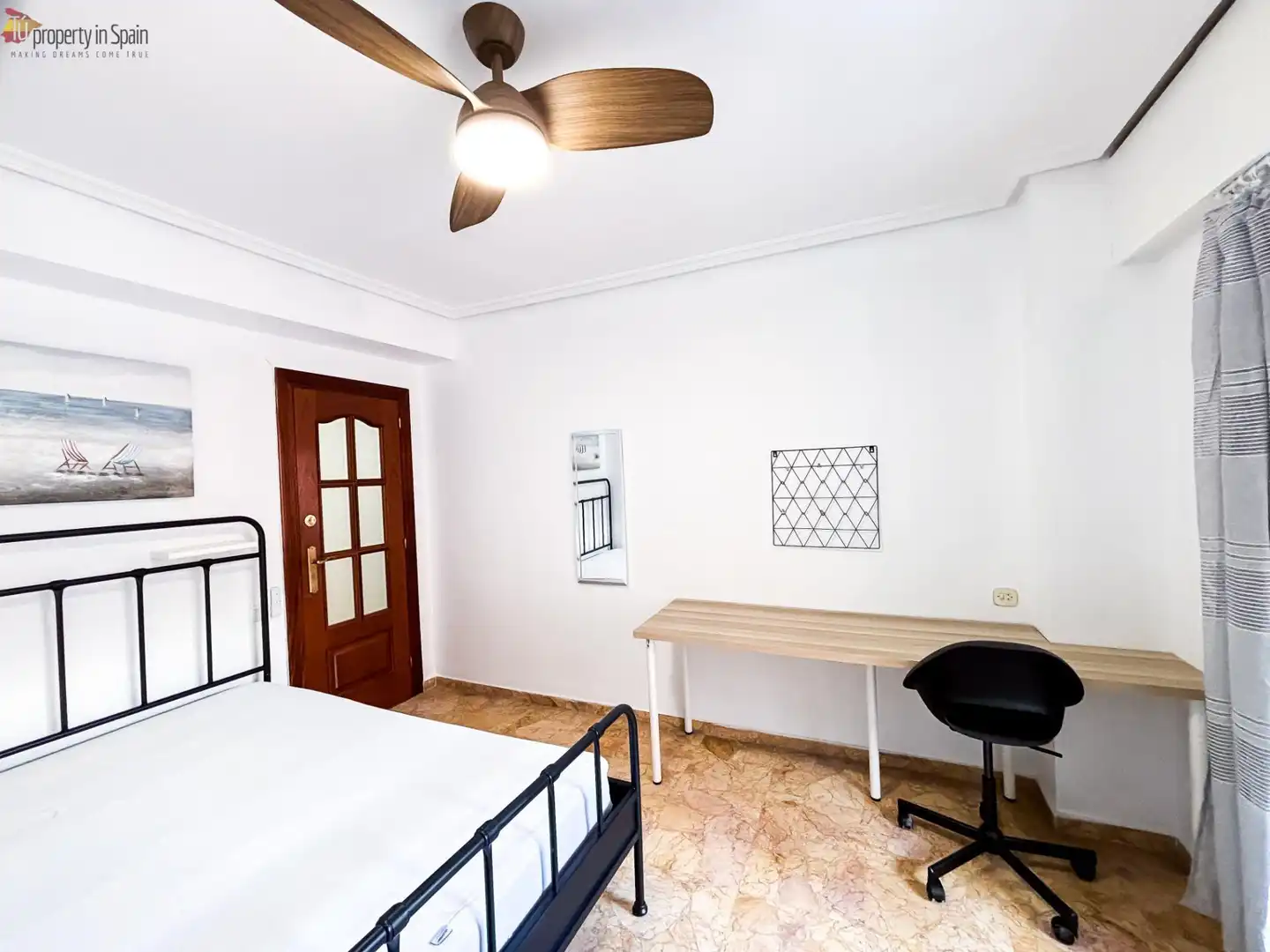 Habitación en ANGEL LOZANO, Barrio del Centro