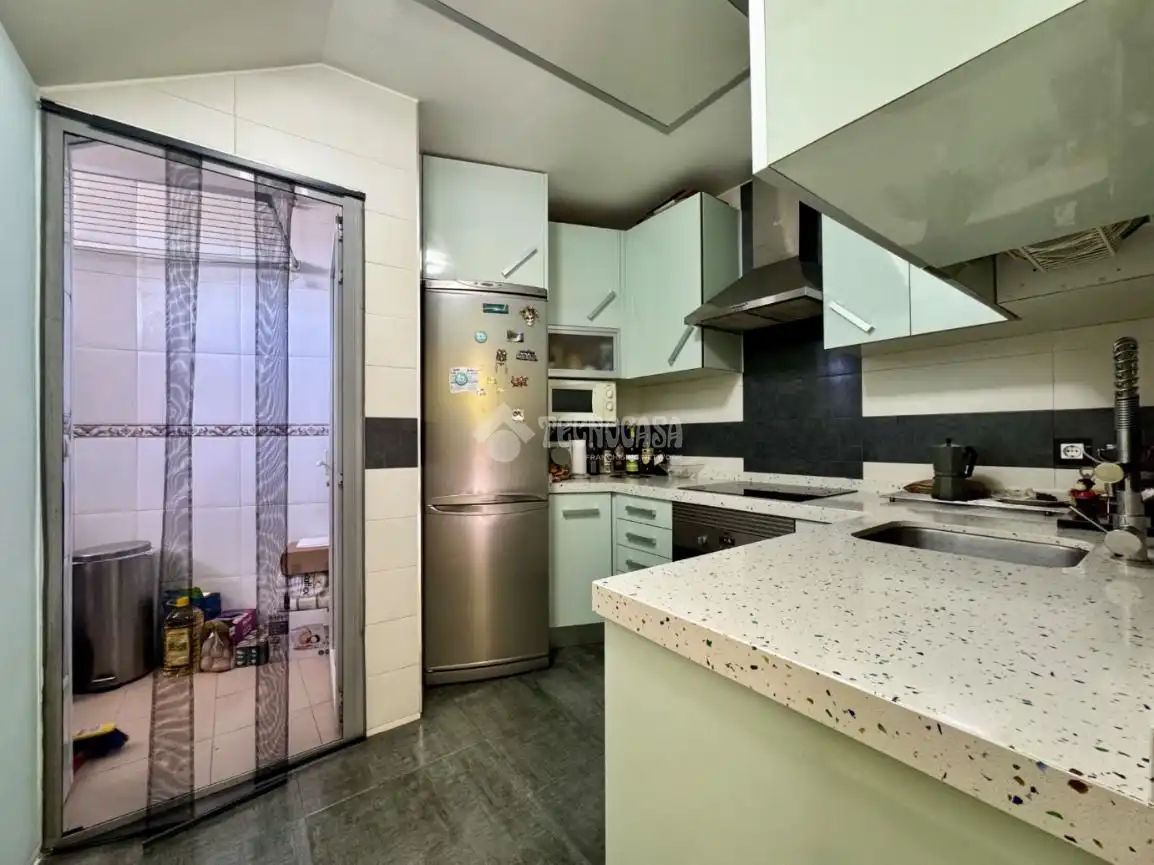 Cocina de Piso en venta en San Sebastián de los Reyes con Aire acondicionado, Calefacción y Terraza