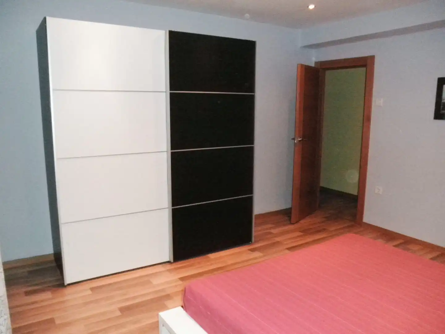 Dormitori de Pis en venda en Mieres (Asturias) amb Calefacció, Parquet i Traster