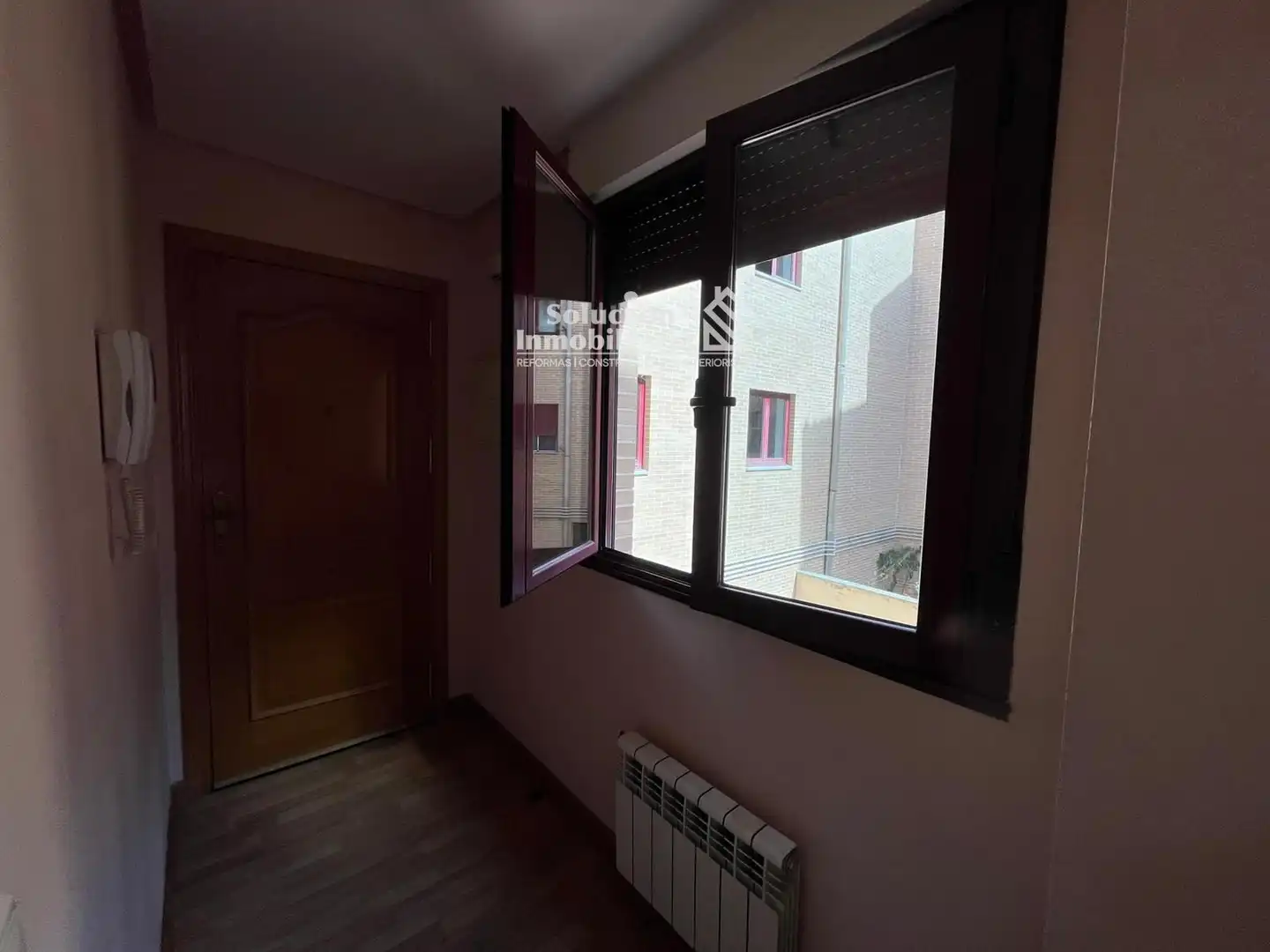 Vista exterior de Piso en venta en Salamanca con Calefacción, Terraza y Amueblado