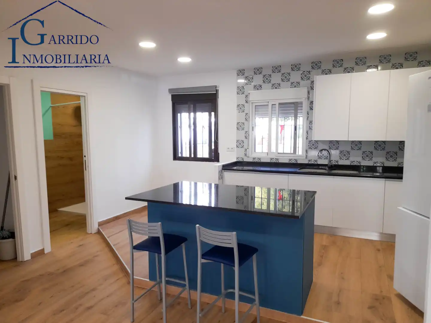 Cuina de Casa o xalet de lloguer en Aldaia amb Aire condicionat, Forn i Rentadora
