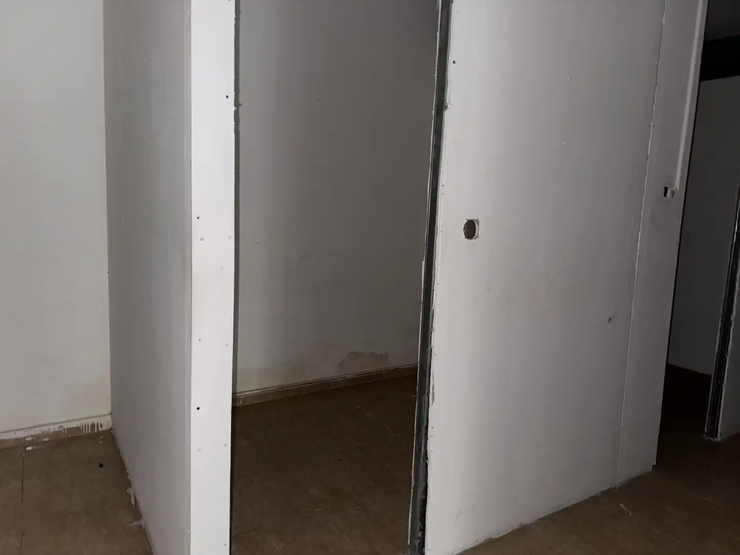 Local comercial en venda a Barcelona - Calle Llobregós, imagen 8