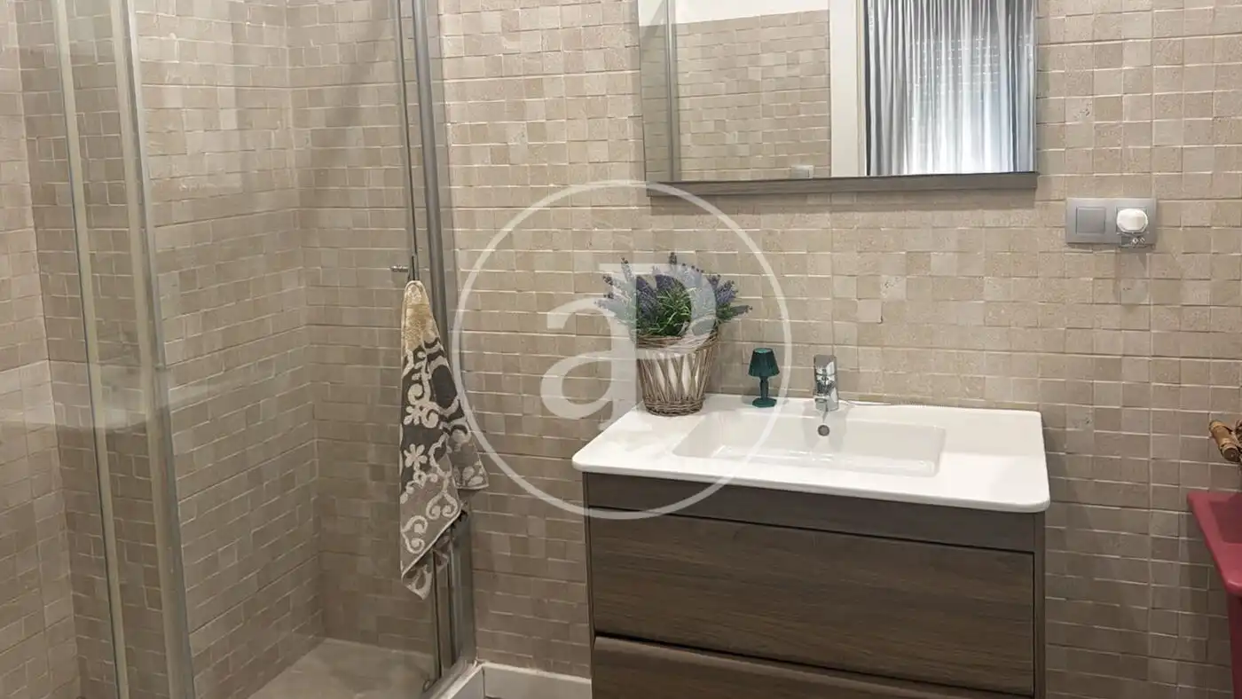 Bathroom of Houses for rent in Elche / Elx  with Air Conditioner, Heating and Private garden