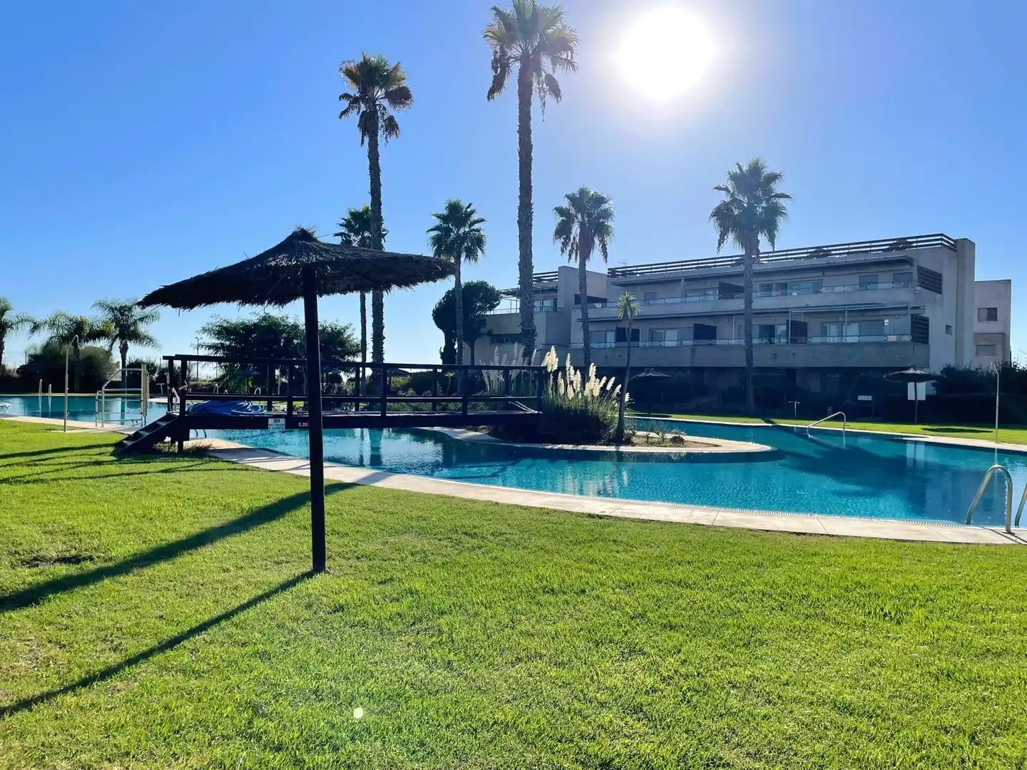 Swimming pool of Flat for sale in El Rompido, Huelva