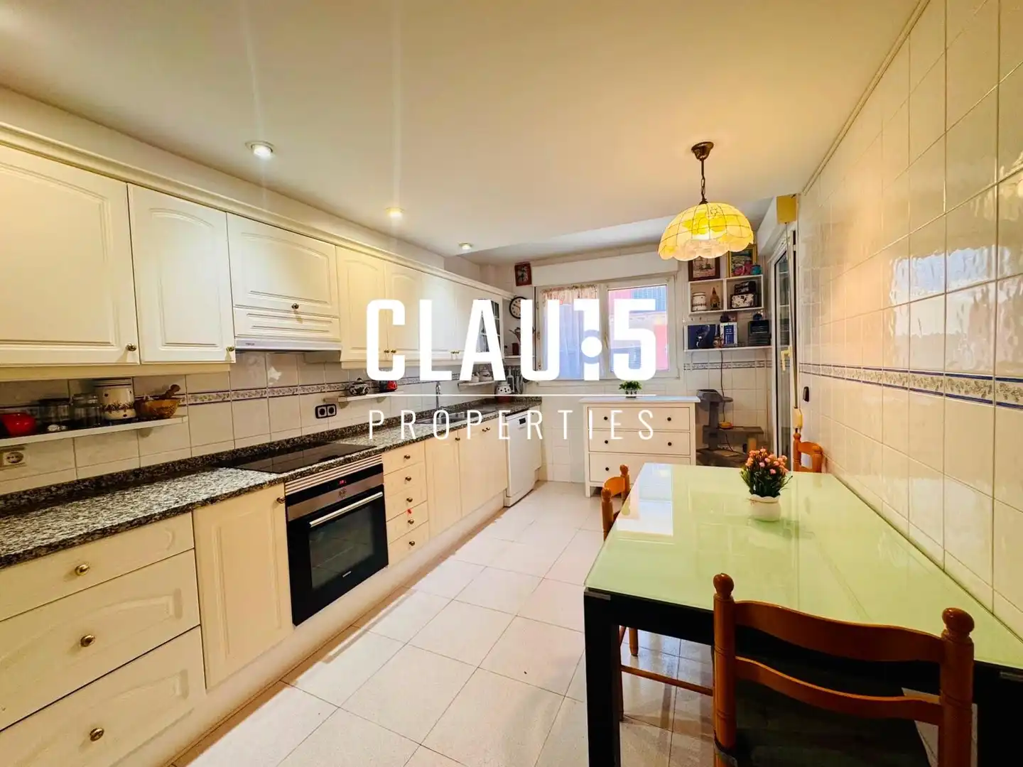 Cocina de Ático en venta en Canet de Mar con Aire acondicionado, Calefacción y Balcón
