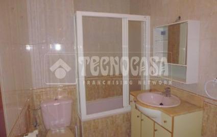 Foto 4 de Piso en venta en Pradolongo,  Madrid Capital