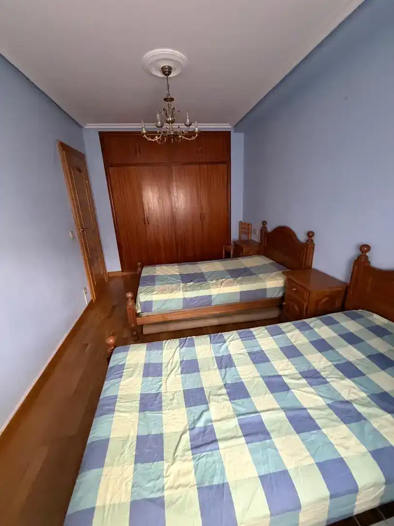 Habitación de Piso en venta en Sesma con Parquet, Trastero y Amueblado