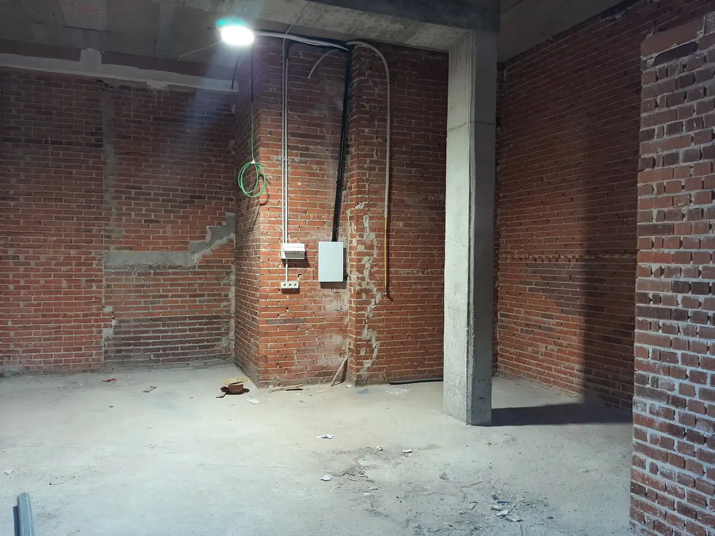 Local comercial de lloguer a Estación - Parque O'Donnell, imagen 5