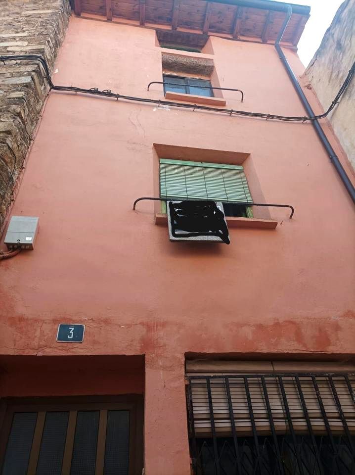 Vista exterior de Casa o xalet en venda en San Pedro Manrique amb Jardí privat