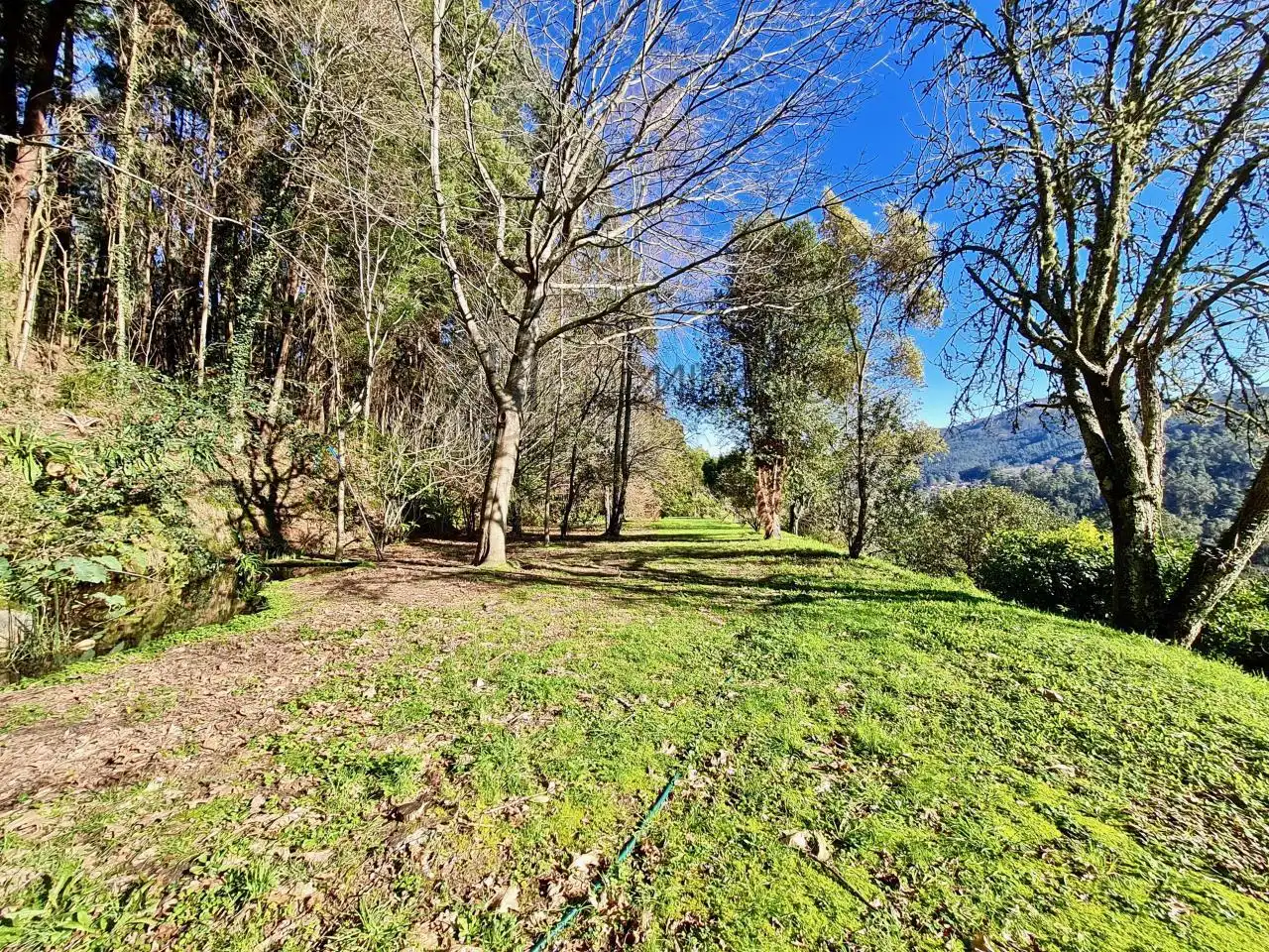 Country house zum Verkauf in Gondomar mit Heizung, Privatgarten und Terrasse