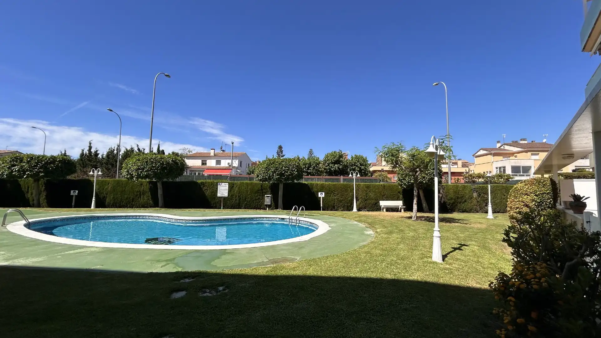 Piscina de Àtic en venda en La Pobla de Montornès   amb Aire condicionat, Calefacció i Jardí privat