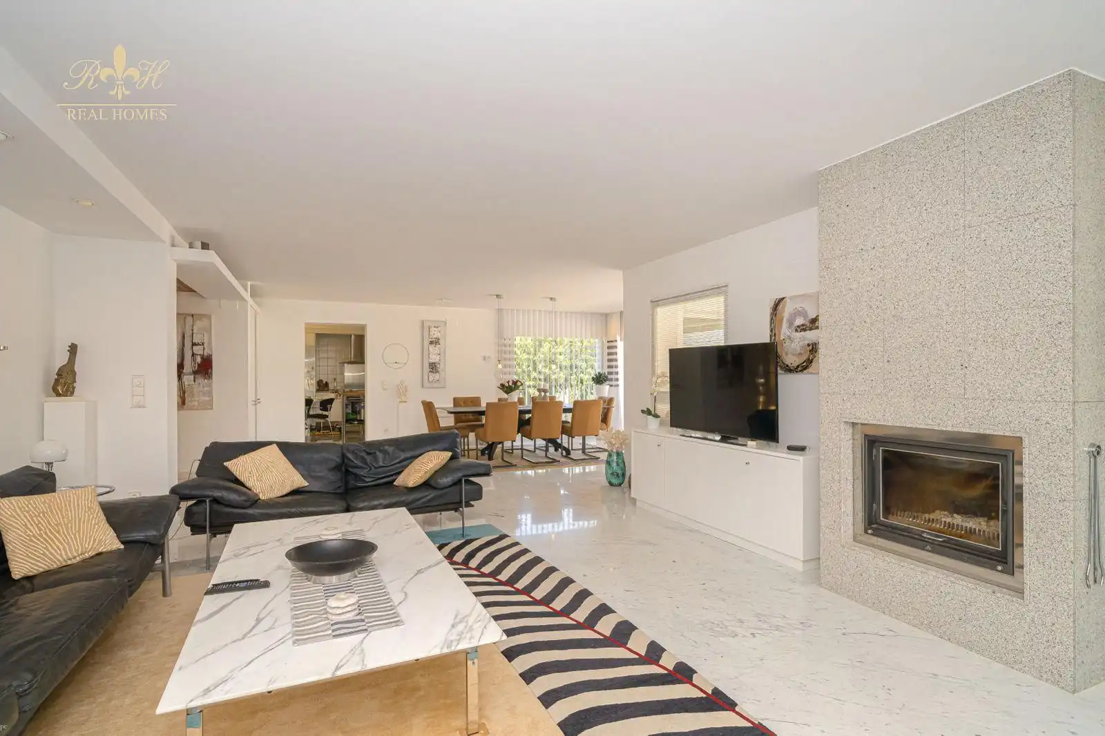 Living room of Houses for sale in L'Alfàs del Pi  with Air Conditioner, Terrace and Swimming Pool