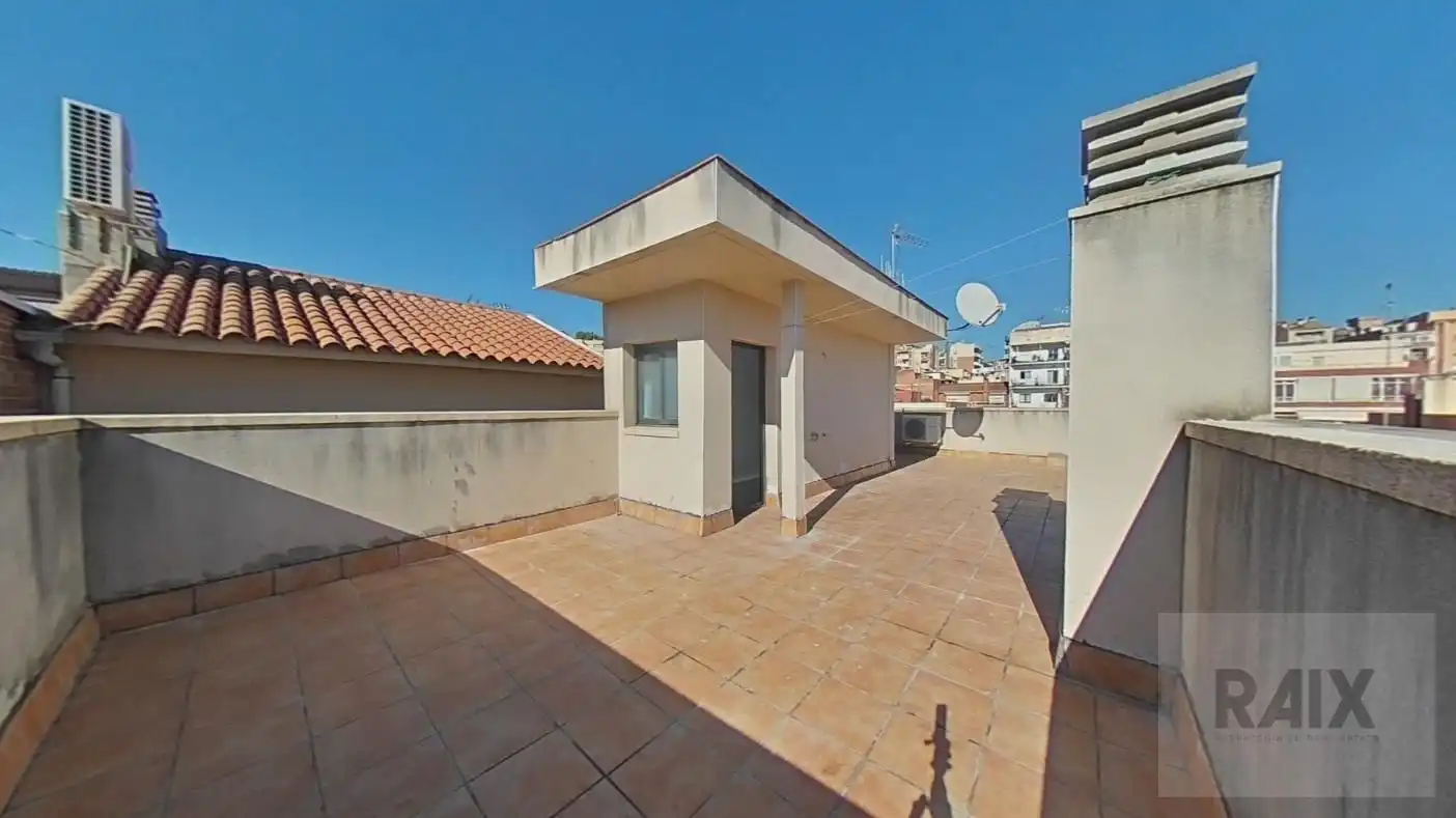 Terrassa de Dúplex en venda en L'Hospitalet de Llobregat amb Aire condicionat, Calefacció i Terrassa
