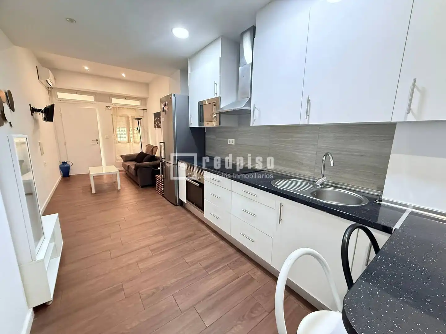 Cuina de Apartament de lloguer en Murcia amb Aire condicionat i Moblat