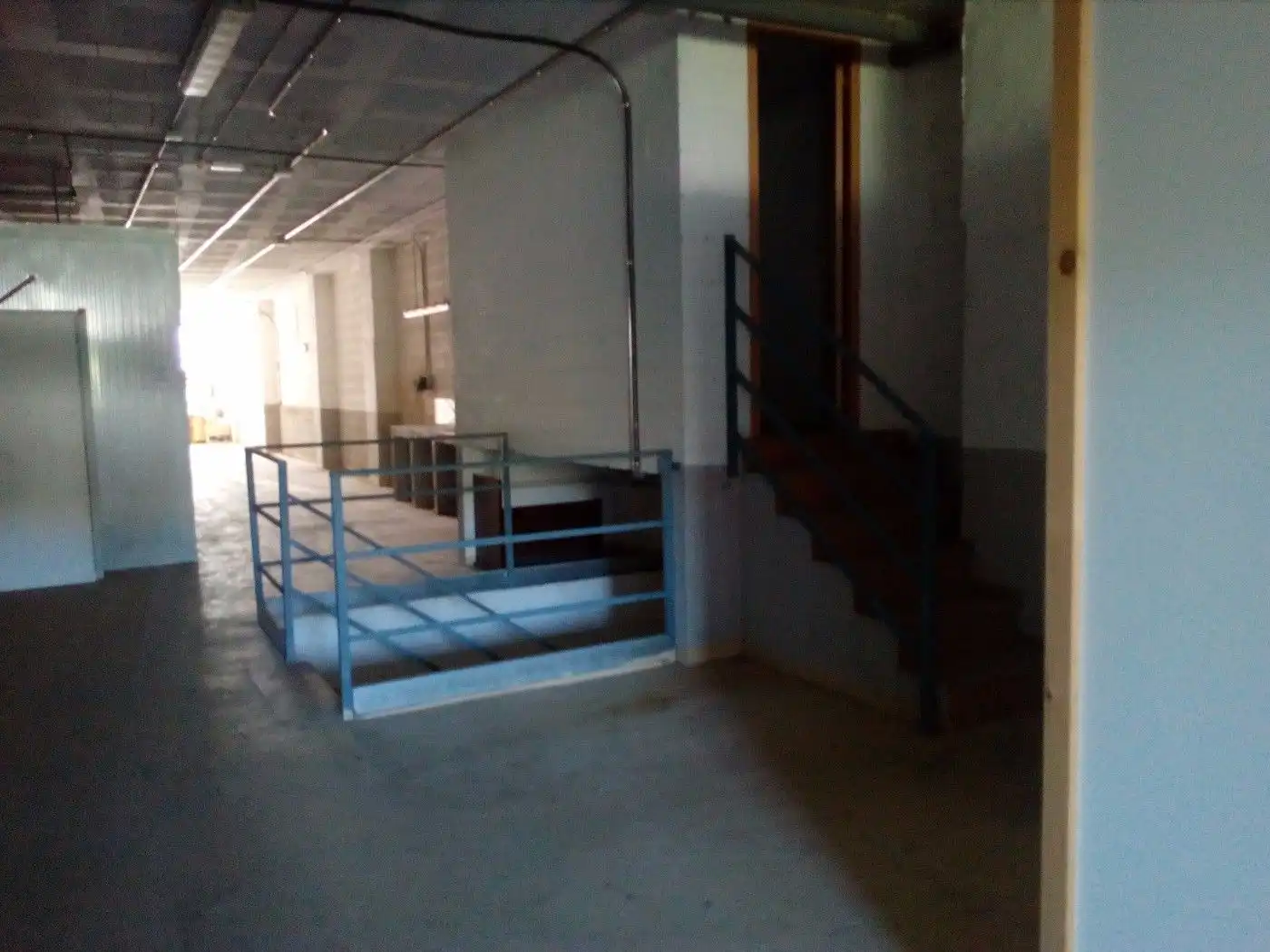 Nave industrial de alquiler en Rubí