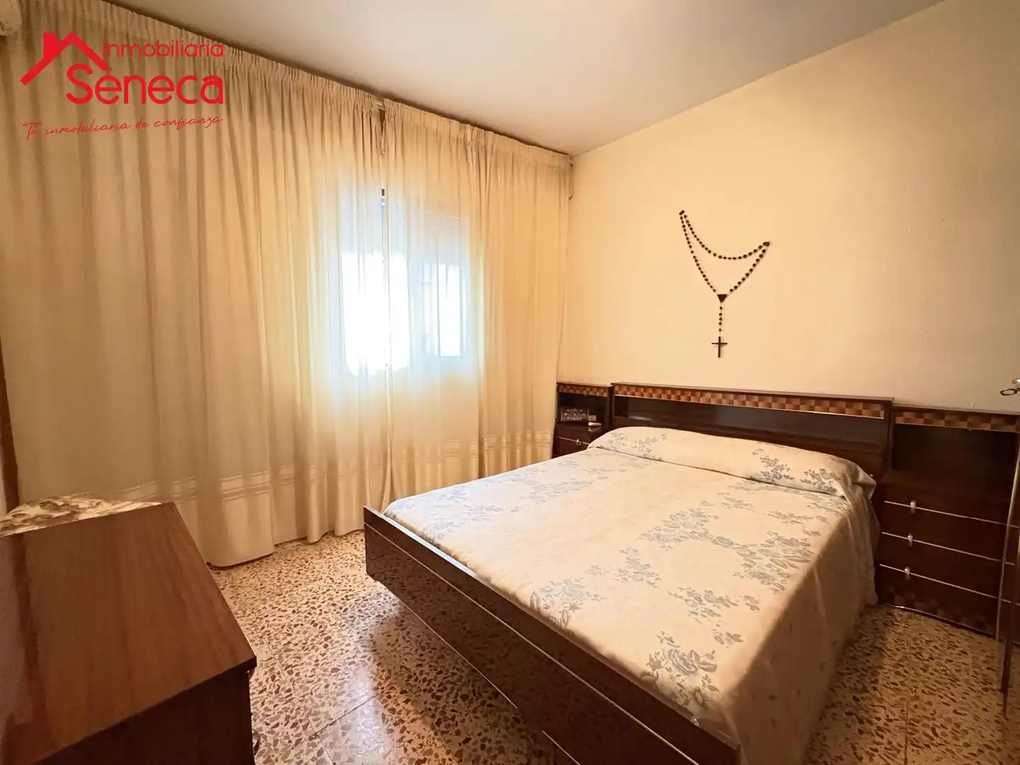 Habitación de Ático en venta en Córdoba con Aire acondicionado, Calefacción y Trastero