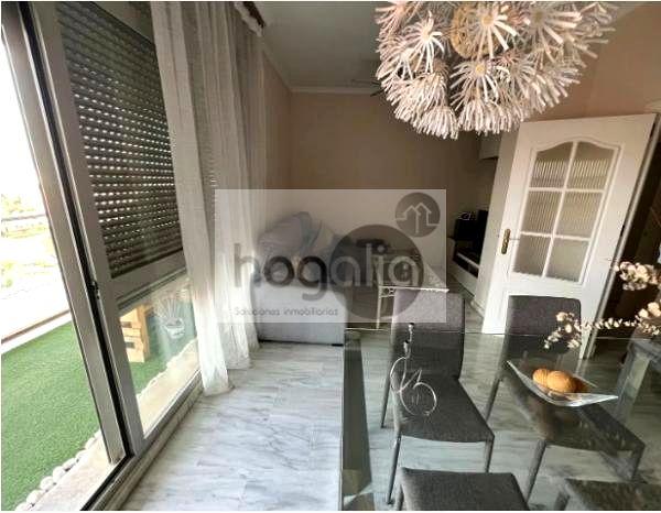 Foto 1 de Àtic de lloguer a La Calzada - La Florida, Sevilla