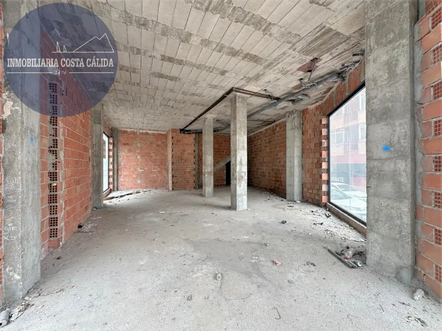 Local comercial en venda a Avenida Europa 38, imagen 2