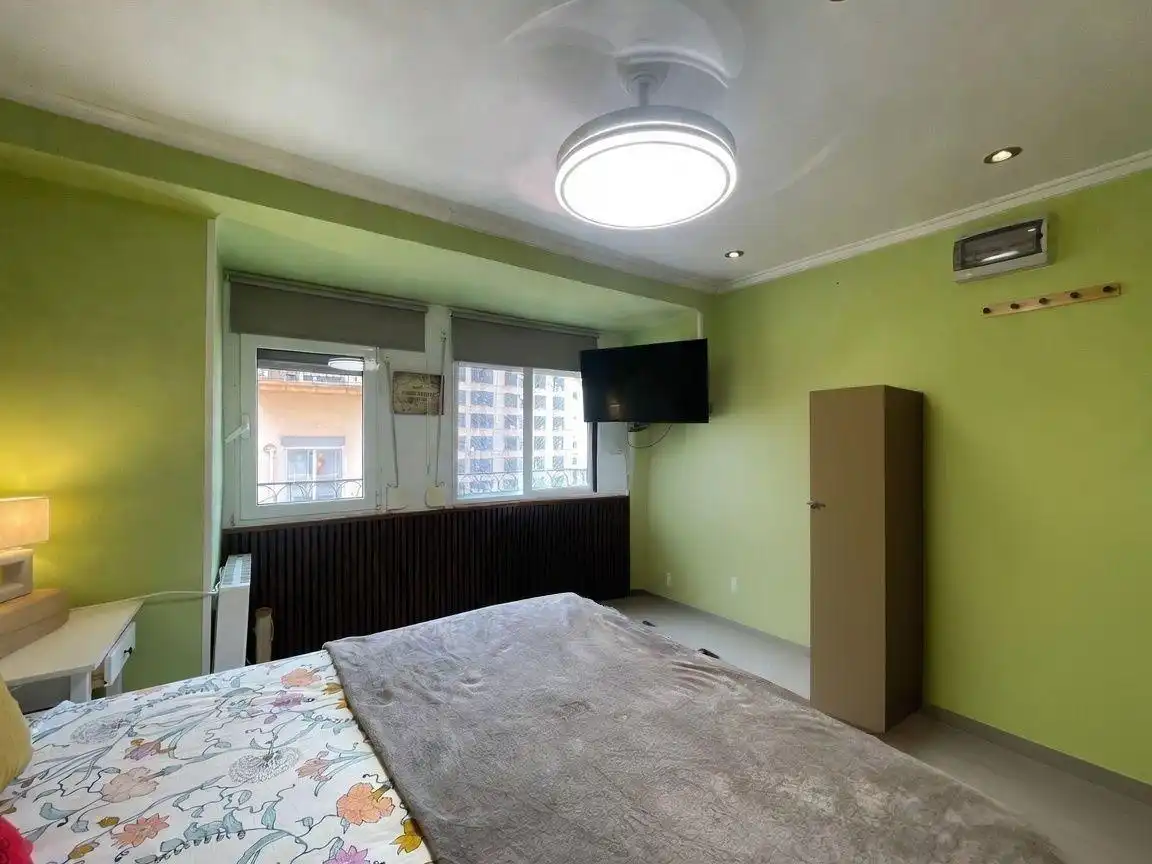Habitación de Piso en venta en Valencia con Calefacción