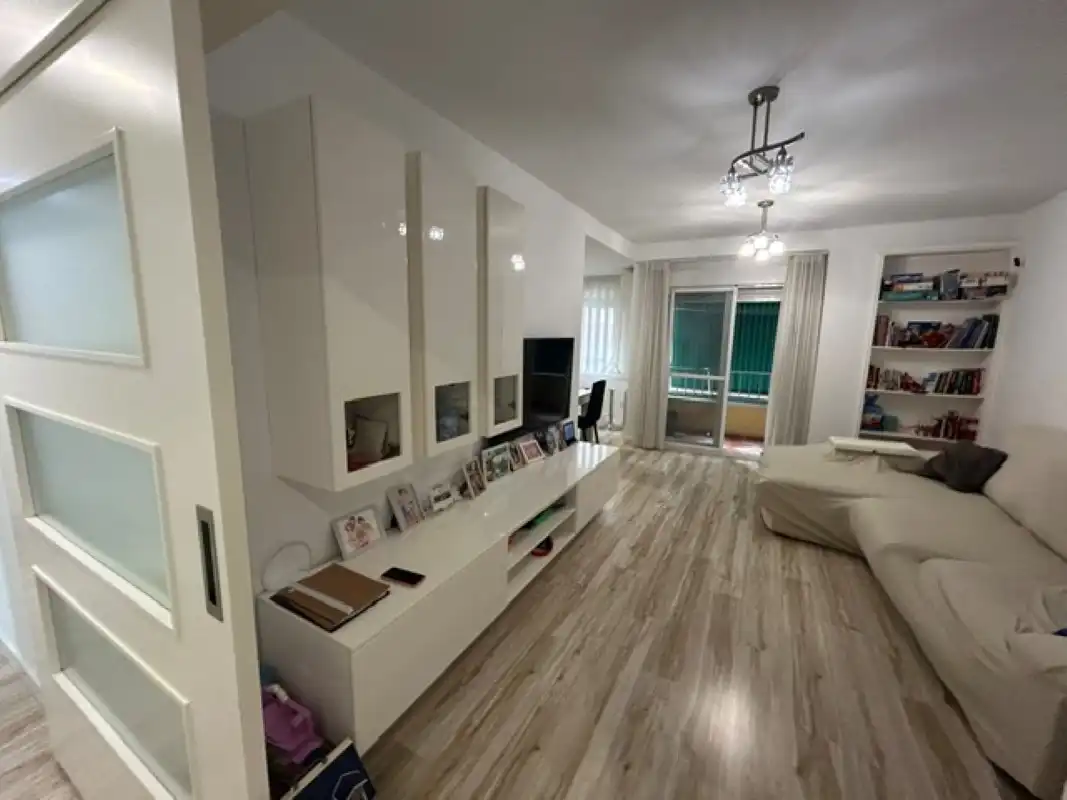 Wohnung mit Terrasse zum Verkauf in Carrer del Poeta Llorente, imagen 2