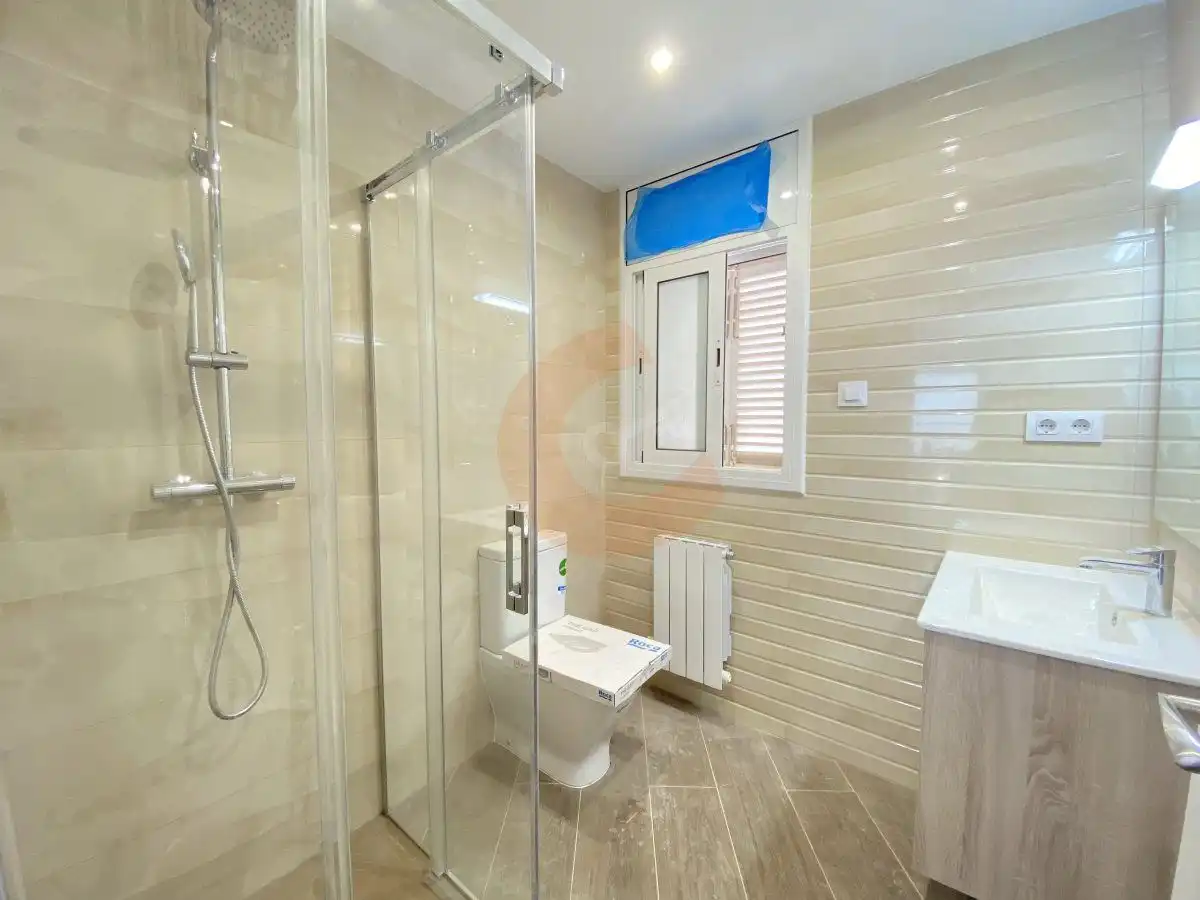 Baño de Casa o chalet en venta en Santa Oliva con Aire acondicionado, Calefacción y Jardín privado