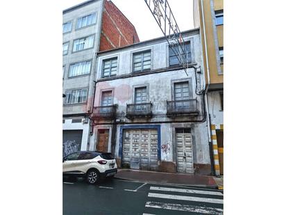 Exterior view of Building for sale in Lugo Capital