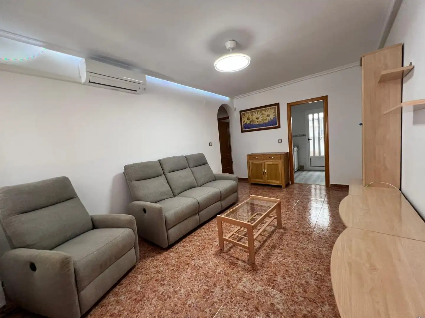 Sala de estar de Planta baja en venta en Orihuela con Aire acondicionado, Terraza y Piscina