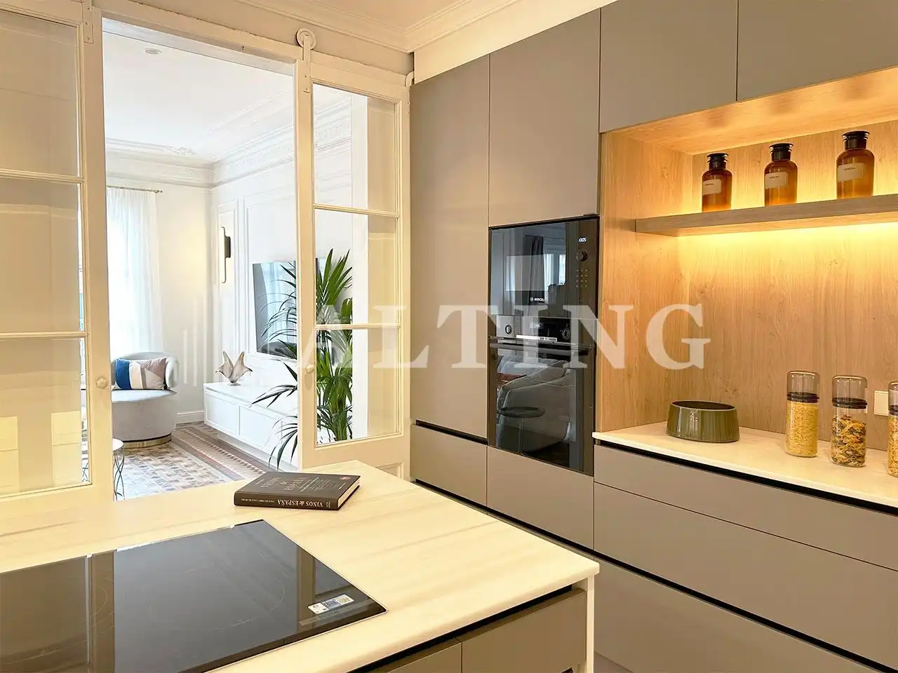 Appartamento con terrazza in vendita a Ronda Ronda Universitat, imagen 10