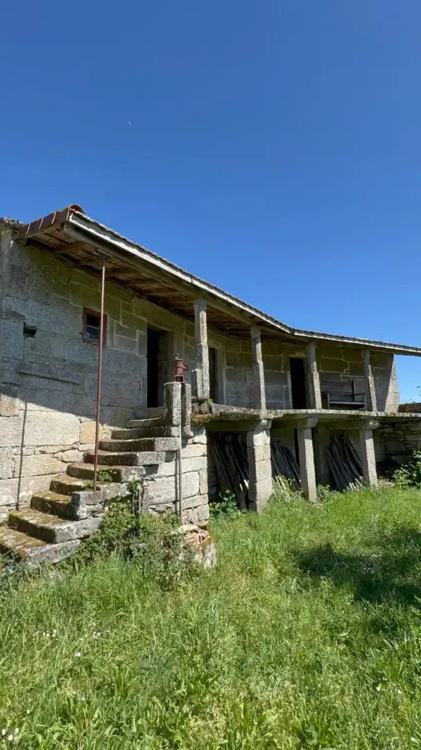 Casa rústica en venta en Lugar Barro 19, imagen 2