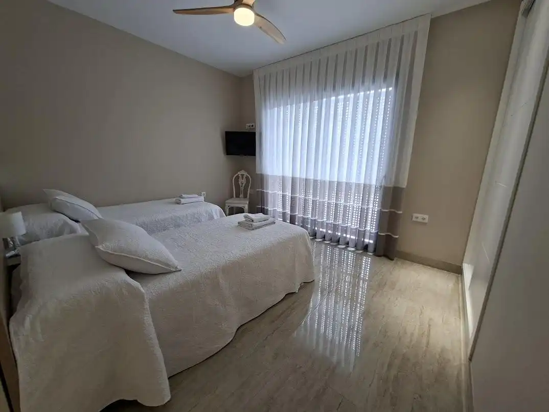 Bedroom of Houses for sale in Hontecillas  with Air Conditioner, Private garden and Terrace