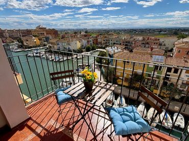 Apartment with lift for sale in Senoria