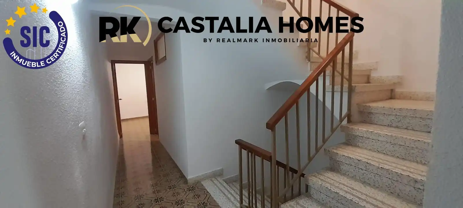 Casa adosada en venta en L'Alcora con Terraza